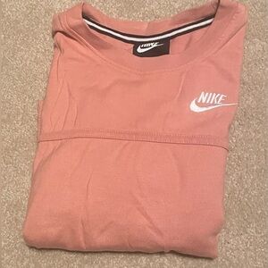 Nike peach long sleeve crop top